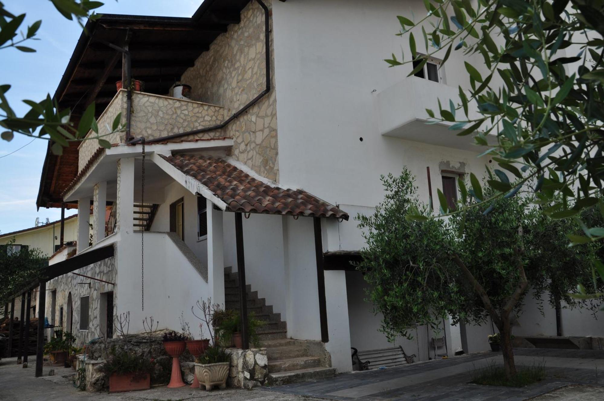Готель Casa Di Cinzia Lunghezza Екстер'єр фото
